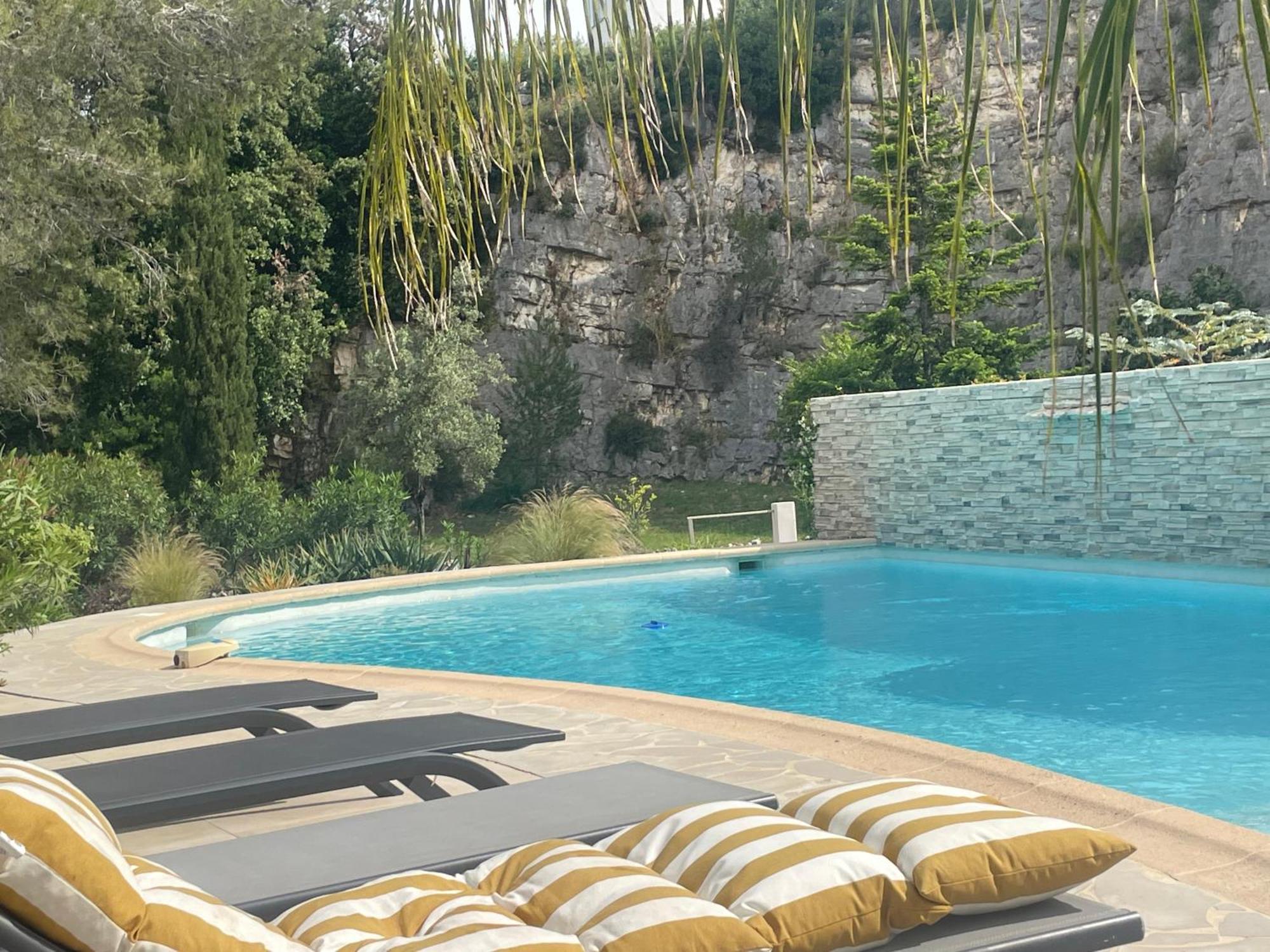 La Villa Des Carriers- Maison Avec Piscine Proche Mer Roquefort Les Pins Eksteriør billede