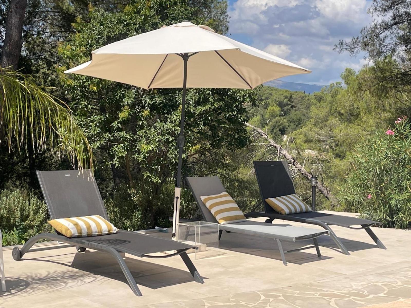 La Villa Des Carriers- Maison Avec Piscine Proche Mer Roquefort Les Pins Eksteriør billede